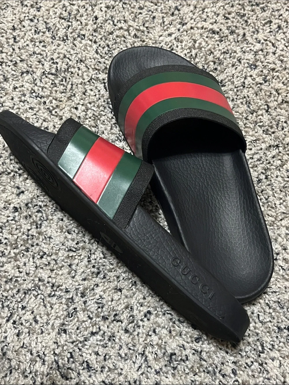 The Gucci Pursuit ‘72 Rubber Slide